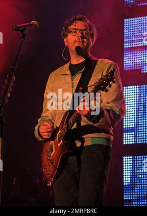 Kevin Hearn of 'Barenaked Ladies' performs live in concert as part of the Last Summer on Earth Tour at the Raleigh Amphitheater in Raleigh, NC. 12th July 2012. Stock Photo