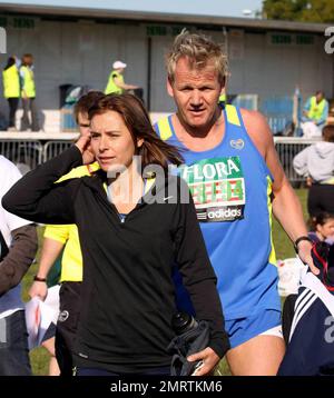 Gordan Ramsay and wife Tana Ramsay take part in the Flora London Marathon in London, UK. 4/26/09. Stock Photo