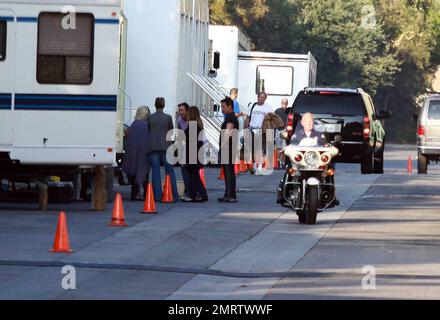 Jennifer Lopez continues filming on The Back-up Plan. Lopez was spotted wearing an off-the-shoulder top and matching sweat pants. San Fernando Valley, Ca. 6/17/09. . Stock Photo