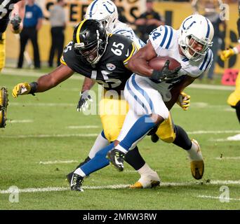 Pittsburgh Steelers offensive tackle Alejandro Villanueva (78) and Jerald  Hawkins (65) battle during an NFL football training camp practice in  Latrobe, Pa., Saturday, July 27, 2019. (AP Photo/Keith Srakocic Stock Photo  - Alamy