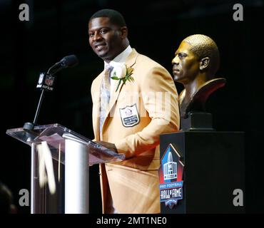 LaDainian Tomlinson used his Pro Football Hall of Fame speech to