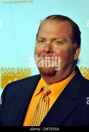 Chef Mario Batali attends the Food Bank for New York 2009 Can-Do Awards Dinner in Manhattan, New York, NY. 4/21/09. Stock Photo