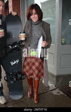 EXCLUSIVE!! Parker Pose is all smiles as she arrives at Eccles Center at the Sundance Film Festival. Park City, UT. 01/22/2010. Stock Photo