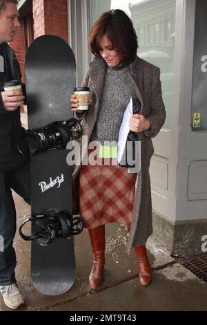 EXCLUSIVE!! Parker Pose is all smiles as she arrives at Eccles Center at the Sundance Film Festival. Park City, UT. 01/22/2010. Stock Photo