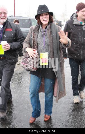 EXCLUSIVE!! Parker Pose is all smiles as she arrives at Eccles Center at the Sundance Film Festival. Park City, UT. 01/22/2010. Stock Photo