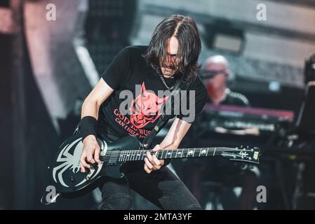 STADIO OLIMPICO, TURIN, ITALY: Vince Pastano, guitarist of the Italian rocker Vasco Rossi, performing live on stage for the “LIVE KOM” tour Stock Photo