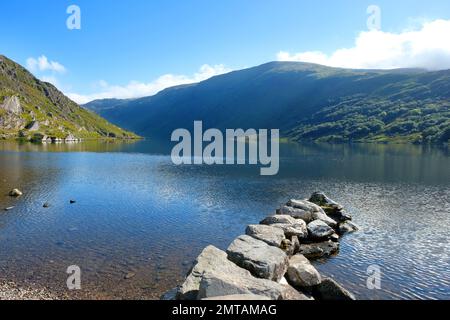Glenbeg lake, Ardgroom, on the Beara Peninsula, County Cork, Ireland - John Gollop Stock Photo