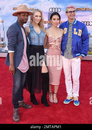Keith Leak jr, Olivia Sui, Courtney Miller - Smosh Cast 077 at the
