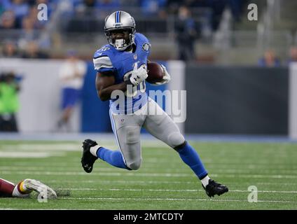 FILE - In this Oct. 23, 2016, file photo, Detroit Lions running back Justin  Forsett rushes during the first half of an NFL football game against the  Washington Redskins, in Detroit. Life