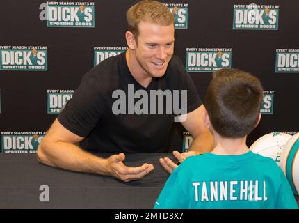 Ryan Tannehill  DICK'S Sporting Goods