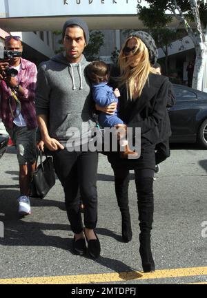 Rachel Zoe dresses up her little man Skyler in chic hat and