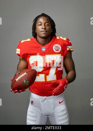 Wallpaper] Kareem Hunt : r/KansasCityChiefs