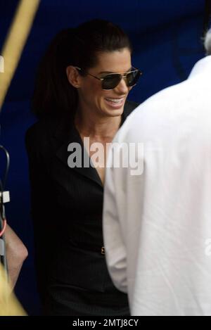 Sandra Bullock films the new movie 'The Proposal' on set in New York, NY. 6/6/08. Stock Photo