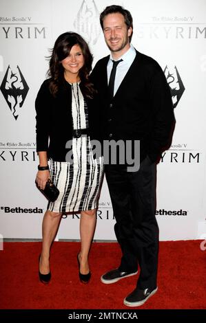 Actress Tiffani Thiessen and husband Brady Smith attend the Elder Scrolls V: Skyrim Official Launch Party held at Belasco Theatre. Los Angeles, CA. 8th November 2011. Stock Photo