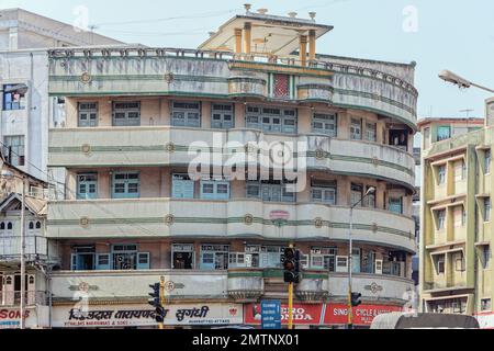 01 16 2007 Vintage Art Deco Residential Building At Old Part Of Pune Maharashtra India. Stock Photo