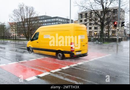 Hanover, Germany. 01st Feb, 2023. In stormy Hanover, it is raining cats and dogs. Credit: Marco Rauch/dpa/Alamy Live News Stock Photo