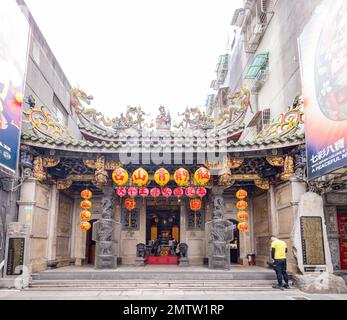 Taipei, JAN 1 2023 - Slow motion shot of the entrance of Bangka Qingshan Temple Stock Photo