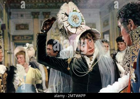 Madame Sans-Gêne  Year: 1961 - Spain / Italy / France Sophia Loren  Director: Christian-Jaque Stock Photo