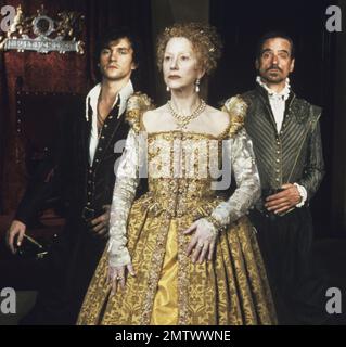 Elizabeth I (Mini Series) Year : 2005 UK / USA Director : Tom Hooper ...