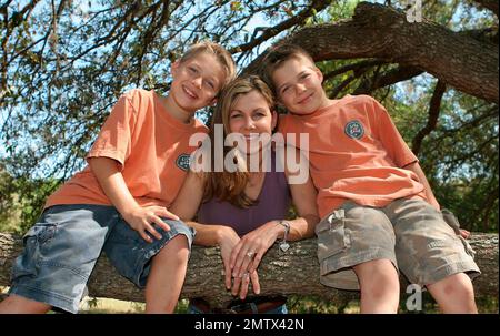 Exclusive!! Michele Waitman and her sons, Zach, blue shorts and Jacob ...