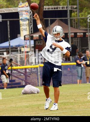 Jessica Simpson's Beau Tony Romo practices at the Dallas Cowboys