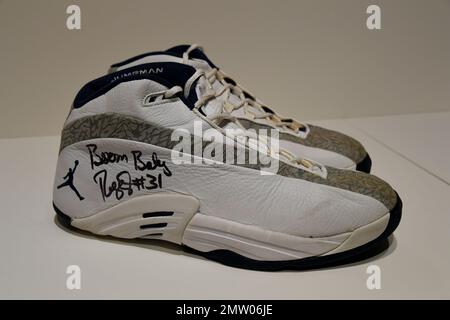 Reggie Miller 2003 Indiana Pacers Game Worn & Signed Air Jordan Sneakers, VICTORIAM, PART II, 2023