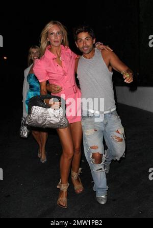 EXCLUSIVE!! Socialite Lady Victoria Hervey clowns around with a friend as she arrives for a party at the Mondrian Hotel in Los Angeles, CA. 8/11/09. Stock Photo