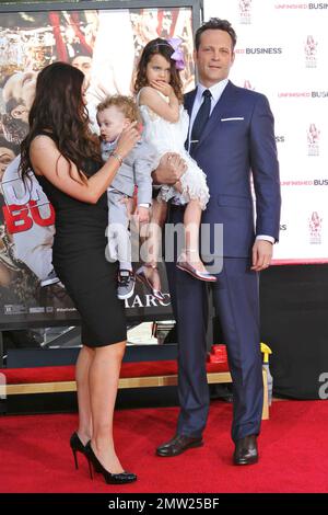 Vince Vaugh, wife Kyla Weber, daughter Locklyn Vaughn and son Vernon Vaugh at his Star Ceremony on the Hollywood Walk of Fame. Los Angeles, CA. 4th March 2015. Stock Photo