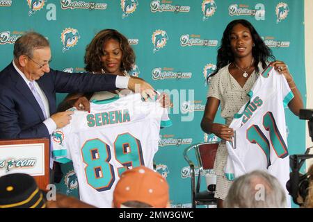 Dolphins announce they will allow in limited number of fans with