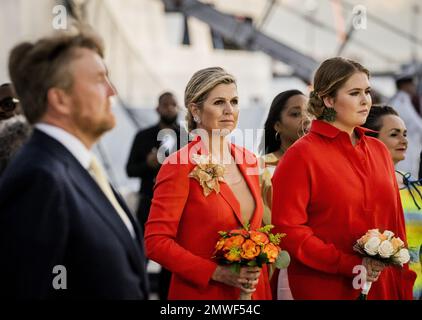 CURACAO - The royal couple and Princess Amalia during the welcome ceremony upon arrival in Curacao. The royal couple and princess Amalia left Aruba by naval ship for Curacao. The princess has a two-week introduction to the countries of Aruba, Curaçao and Sint Maarten and the islands that form the Caribbean Netherlands: Bonaire, Sint Eustatius and Saba. ANP REMKO DE WAAL netherlands out - belgium out Stock Photo