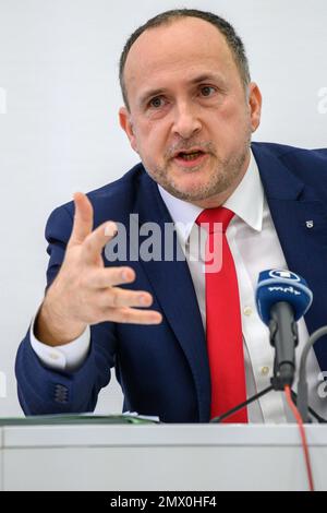 Magdeburg, Germany. 02nd Feb, 2023. Kay Barthel, President of the Saxony-Anhalt State Audit Office, speaks during a press conference. Barthel has criticized the state government over rising personnel expenses. Credit: Klaus-Dietmar Gabbert/dpa/Alamy Live News Stock Photo
