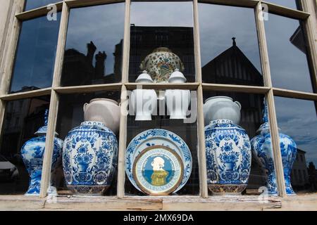 The shopfront of Spencer Swaffer, an eclectic antique shop on the High Street in Arundel, West Sussex, UK Stock Photo