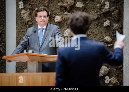 THE HAGUE - Jaco Geurts (CDA) and Jesse Klaver (Groenlinks) during a debate on the amendment of the Housing Act. With this law, Minister De Jonge wants to regulate, among other things, a rent reduction for people with a low income. The Council of State believes that the minister should explain why a distinction between different types of tenants is justified. ANP BART MAAT netherlands out - belgium out Stock Photo