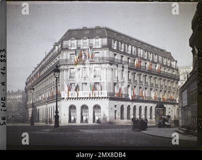 Paris (IXE arr.), France The national loan from Société Générale rue ...