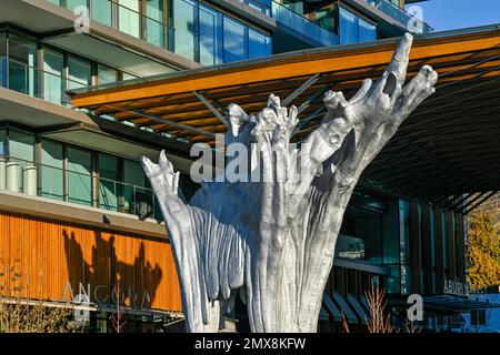 Tree Snag, public art, sculpture, by Douglas Coupland, Ambleside, West  Vancouver, British Columbia, Canada Stock Photo - Alamy