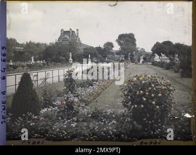 Paris (1st arr.), France Le Jardin des Tuileries , Stock Photo