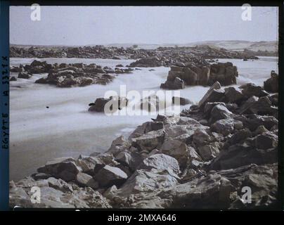 ASSOUAN, Egypt, Africa first cataract of the Nile , 1914 - Egypt ...