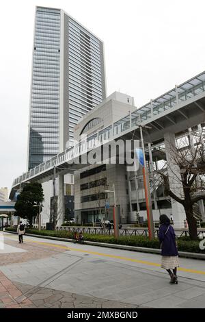 New Transit Yurikamome line connecting Shimbashi to Toyosu, via the artificial island of Odaiba in Tokyo, Japan, Stock Photo