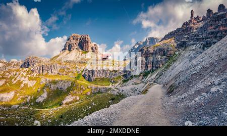 Beautiful Alps scenery. Sunny morning view of Rifugio A. Locatelli (S.Innerkofler). Attractive summer scene of Dolomite Alps, South Tyrol, Italy, Euro Stock Photo