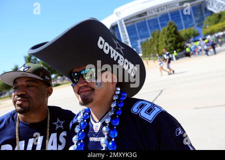 Fans tailgate outside Texas Stadium prior to the Dallas Cowboys