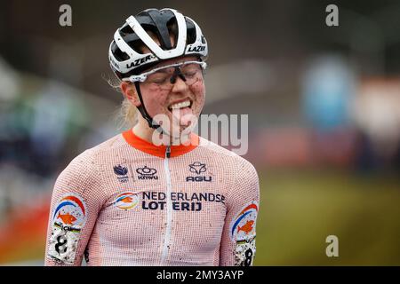 HOOGERHEIDE - Fem van Empel celebrates her victory during the Cyclocross World Championships in North Brabant. ANP BAS CZERWINSKI Stock Photo