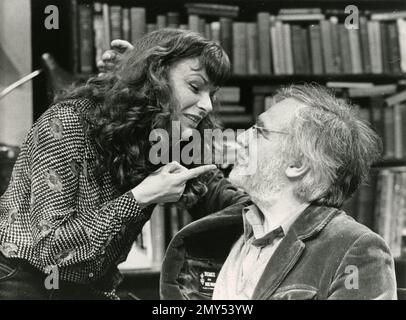 Julie Walters (Rita) with Mark Kingston (Frank) in EDUCATING RITA by ...