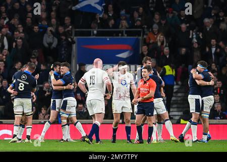 Scotland celebrate winning the 2023 Guinness 6 Nations match England vs Scotland at Twickenham Stadium, Twickenham, United Kingdom, 4th February 2023  (Photo by Craig Thomas/News Images) Stock Photo