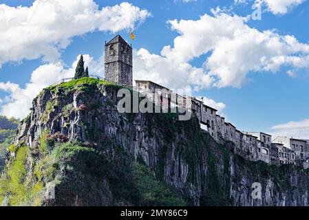 Views of the town of Castellfollit de la Roca, settled on a basaltic cliff in the region of La Garrotxa, Girona, Catalonia Stock Photo