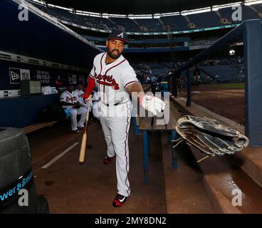 Atlanta Braves outfielder Matt Kemp (27) during game against the