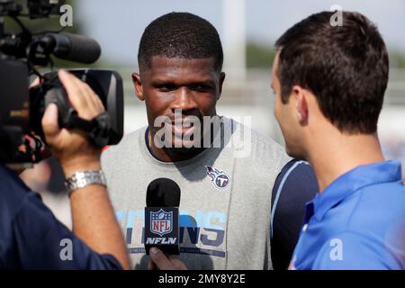 Tennessee Titans wide receiver Andre Johnson (81) celebrates with wide  receivers Dorial Green-Beckham, left, and Tre McBride, right, after  catching a touchdown pass during NFL football training camp scrimmage,  Monday, Aug. 8