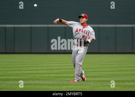 Choi Ji-man shows up wearing his new Angels uniform in S. Korea