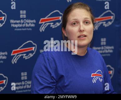 Buffalo Bills special teams quality control coach Kathryn Smith directs ...