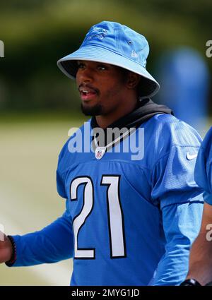 Detroit Lions Running Back Ameer Abdullah (21) Rushes Against The ...