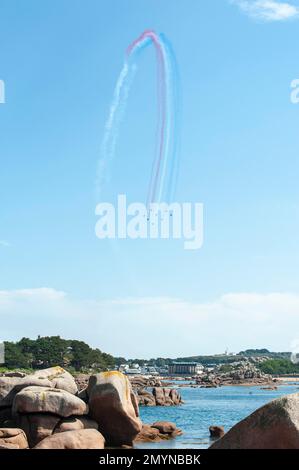 Patrouille de France, French Air Force aerobatic squadron, Île Renote, Trégastel, pink granite coast, Côte de Granit Rose, Côtes-d'Armor department, B Stock Photo